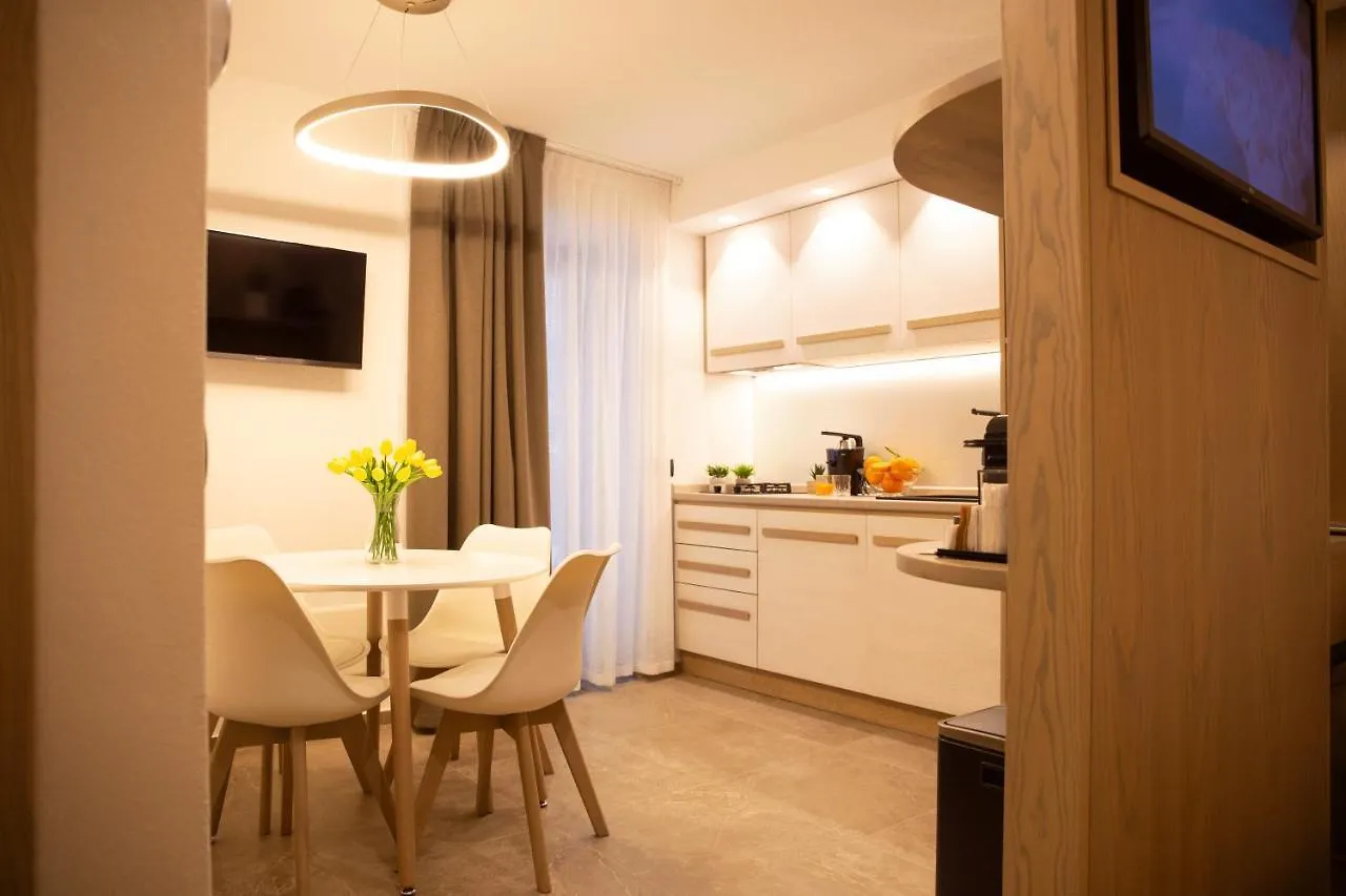 Апартаменты Meravigghia Suites Чефалу